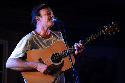 Jack Botts / Support: Ben Camden &middot; Mühle Hunziken