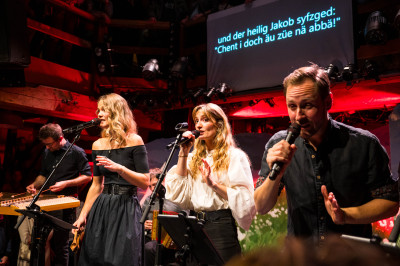 jetz singe mer eis &middot; Mühle Hunziken