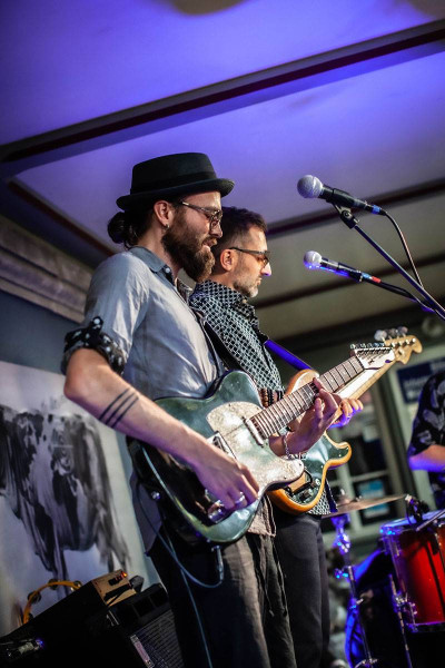 JJ’s Hausband feat. Bärni Häberlin (GMF) &middot; Mühle Hunziken
