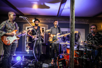 JJ’s Hausband feat. Bärni Häberlin (GMF) &middot; Mühle Hunziken
