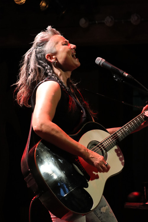 KT Tunstall / Support: Eva Leandra &middot; Mühle Hunziken