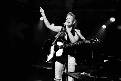 KT Tunstall / Support: Eva Leandra &middot; Mühle Hunziken