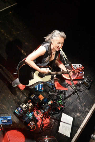 KT Tunstall / Support: Eva Leandra &middot; Mühle Hunziken