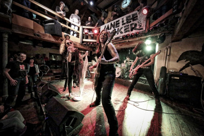 Layla Zoe & Jane Lee Hooker &middot; Mühle Hunziken