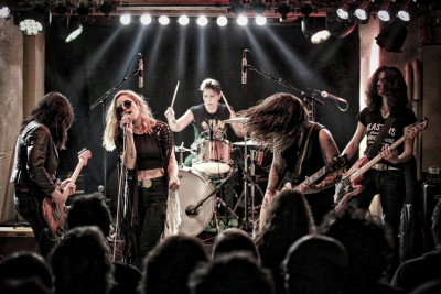 Layla Zoe & Jane Lee Hooker &middot; Mühle Hunziken