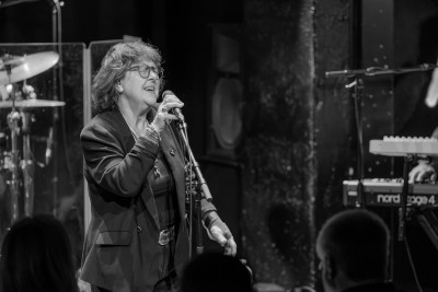 Maggie Reilly / Special Guest: Julia Neigel &middot; Mühle Hunziken