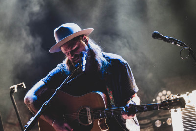 Mighty Oaks / Support: Luke Noa &middot; Mühle Hunziken