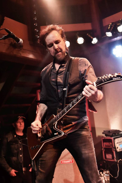 Modern Day Heroes & Karthun &middot; Mühle Hunziken