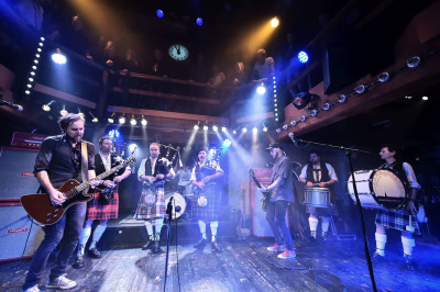 Modern Day Heroes & Karthun &middot; Mühle Hunziken