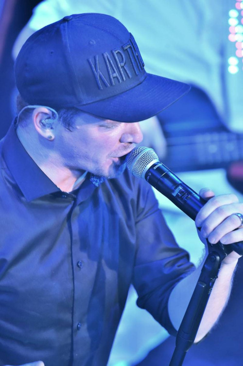 Modern Day Heroes & Karthun &middot; Mühle Hunziken