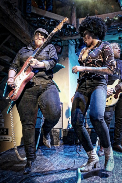 Nikki Hill &middot; Mühle Hunziken