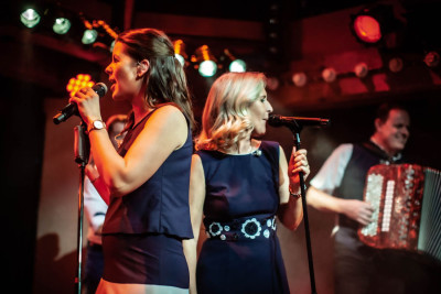 Oesch’s die Dritten &middot; Mühle Hunziken