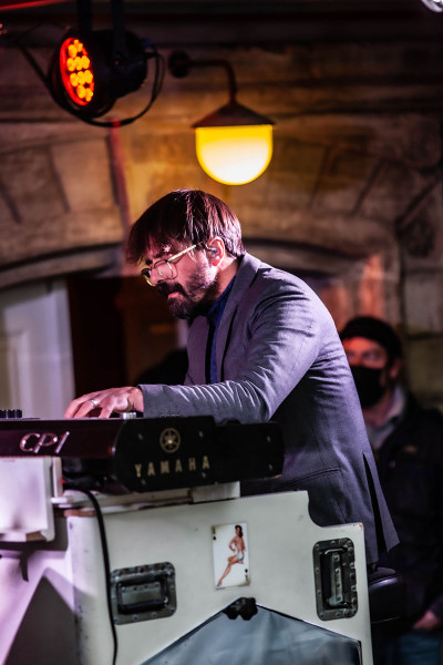 Philipp Fankhauser / Special Guest: Lucky Wüthrich &middot; Mühle Hunziken