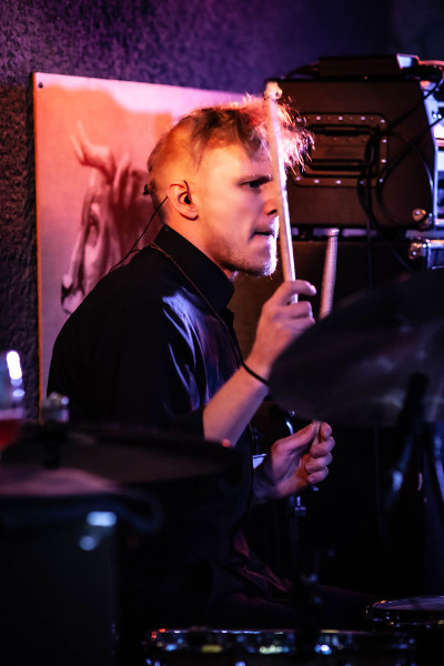 Philipp Fankhauser / Special Guest: Lucky Wüthrich &middot; Mühle Hunziken