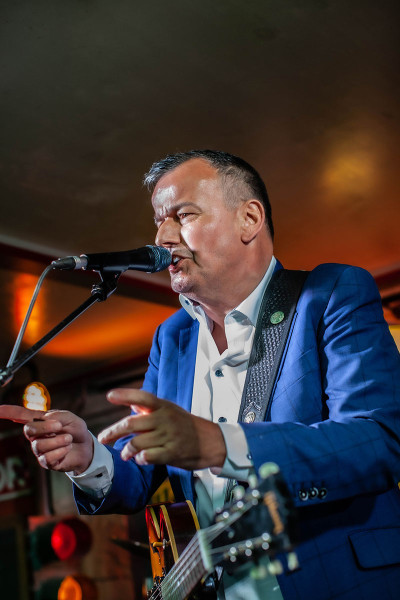 Philipp Fankhauser / Special Guest: Lucky Wüthrich &middot; Mühle Hunziken