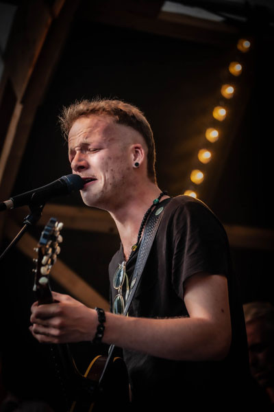 Philipp Fankhauser / Special Guest: Lucky Wüthrich &middot; Mühle Hunziken