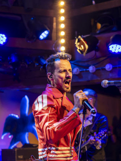 Queen performed by Vipers &middot; Mühle Hunziken