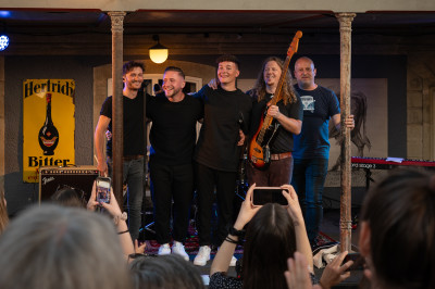 Remo Forrer & Band / Support: Céline Hales &middot; Mühle Hunziken