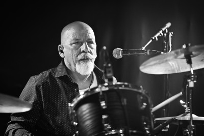 ROACHFORD / Support: RaRa &middot; Mühle Hunziken