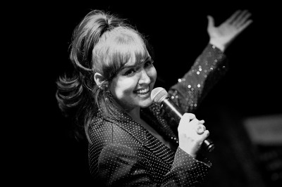 ROACHFORD / Support: RaRa &middot; Mühle Hunziken
