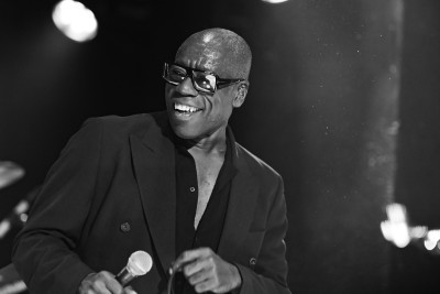 ROACHFORD / Support: RaRa &middot; Mühle Hunziken