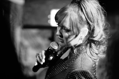 ROACHFORD / Support: RaRa &middot; Mühle Hunziken