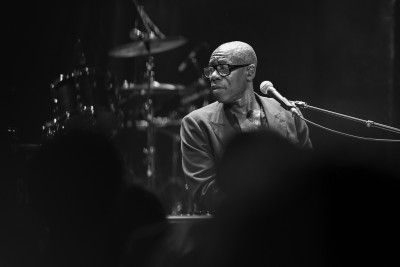 ROACHFORD / Support: RaRa &middot; Mühle Hunziken