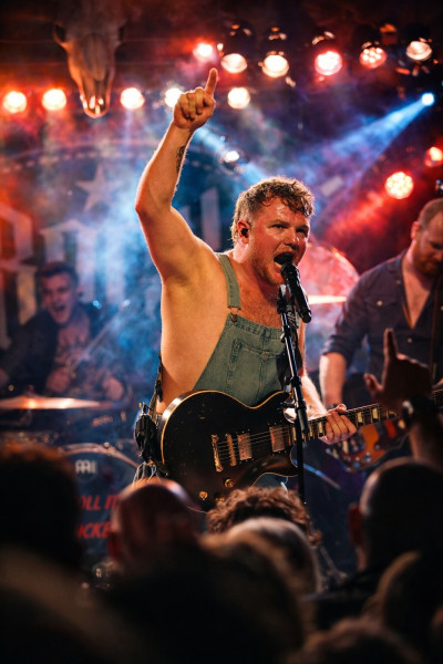 Rock-Out / Support: The MinX &middot; Mühle Hunziken