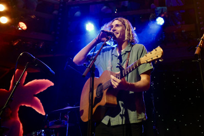 Ryan Harris / Support: Ben Morgan &middot; Mühle Hunziken