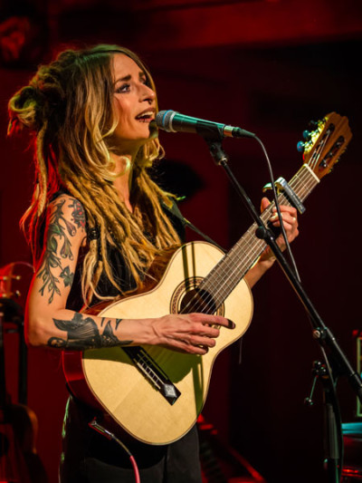 Sarah Lesch / Support: Oli Kehrli & Band &middot; Mühle Hunziken