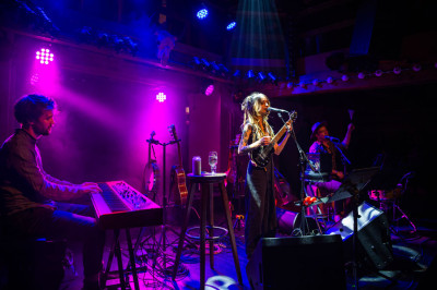 Sarah Lesch / Support: Oli Kehrli & Band &middot; Mühle Hunziken