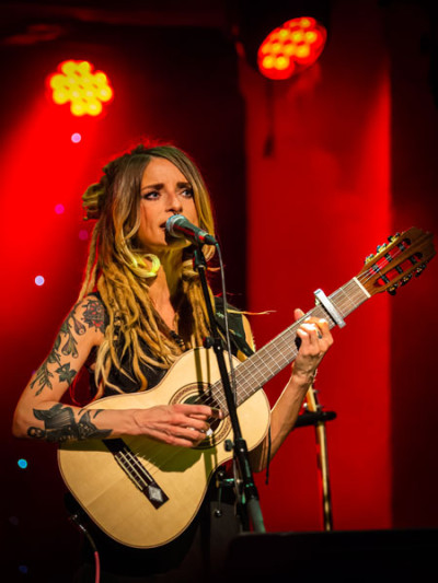 Sarah Lesch / Support: Oli Kehrli & Band &middot; Mühle Hunziken