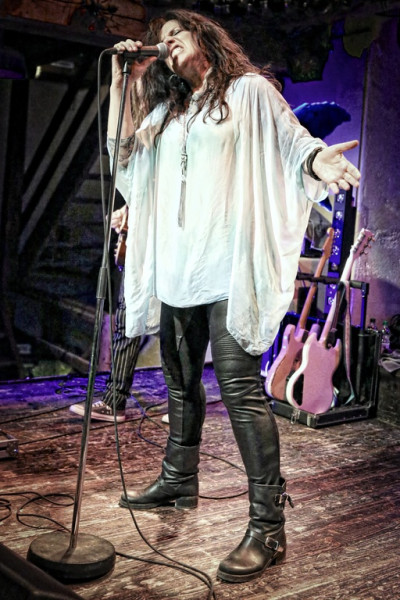 Sari Schorr & The Engine Room &middot; Mühle Hunziken