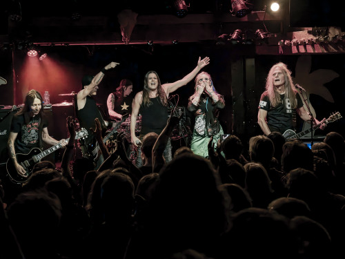 Shakra / Support: Eric St. Michaels &middot; Mühle Hunziken
