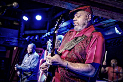 Shawn Holt & The Teardrops &middot; Mühle Hunziken