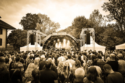 The Gardener & The Tree Openair &middot; Mühle Hunziken