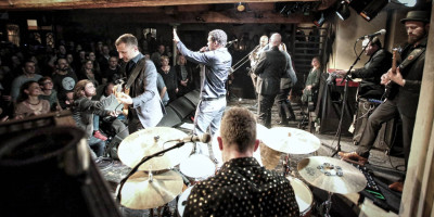 The James Brown Tribute Show / Support: Liam Maye &middot; Mühle Hunziken