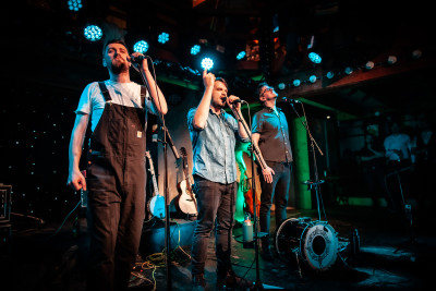 The Longest Johns / Support: El Pony Pisador &middot; Mühle Hunziken