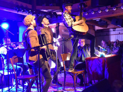 Timmermahn & die Troubaskaterband &middot; Mühle Hunziken