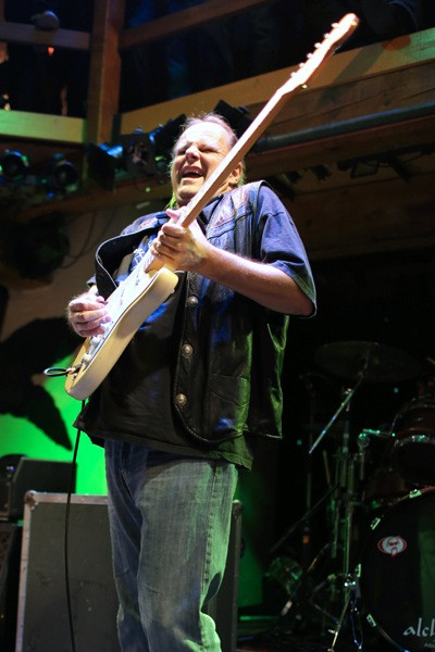 Walter Trout &middot; Mühle Hunziken