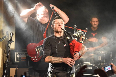 Whole Lotta DC & Special Guests &middot; Mühle Hunziken
