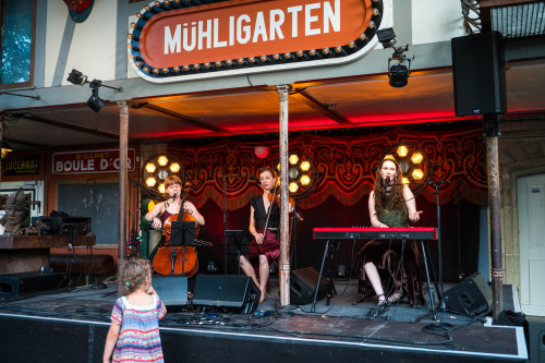 Zoë Më / Support: Milla &middot; Mühle Hunziken